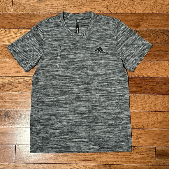 Men's Adidas Axis Aeroready Tech Tee Static Design Short Sleeve Size Small - Picture 3 of 6